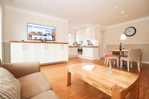 Greetsiel Apartment | Logierhaus-Greetsiel 2
