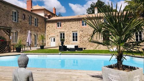 Falleron Bed & Breakfast | Logis de la Clartière