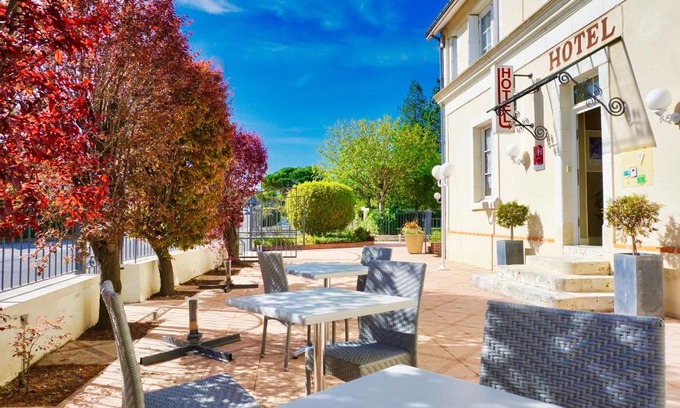 Chisseaux Hotel | Logis Hôtel Restaurant Clair Cottage, Chisseaux - Chenonceaux