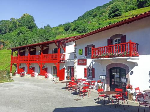 Banca Hotel | Logis Hotel Erreguina