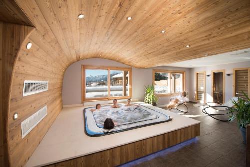 Saint-Jean-de-Sixt Hotel | Logis Hotel & Spa Beau-Site