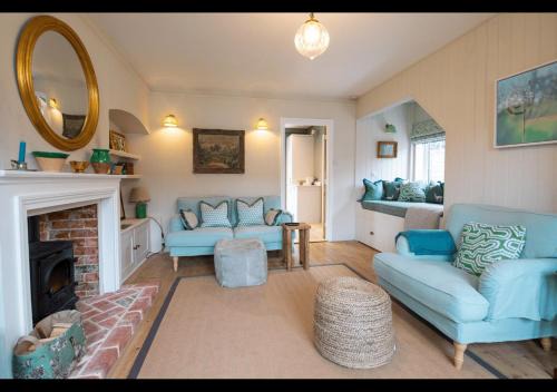 Icklesham House | Loke Cottage - Winchelsea Nr Rye