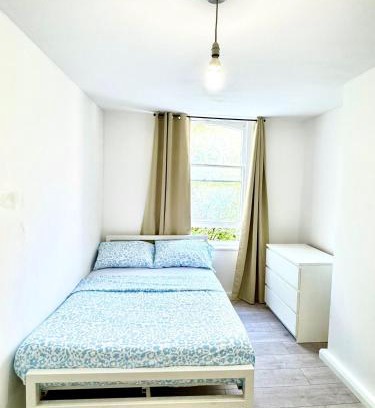 Riverside House | London Bridge Stays