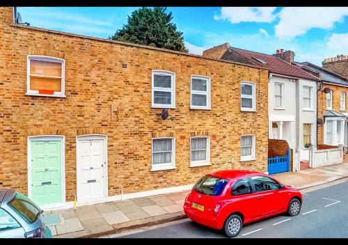Sands End Apartment | London Central Apartment