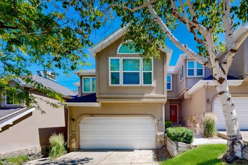 Cottonwood Heights House | Lone Brook Hideaway