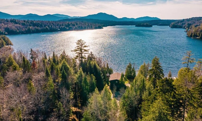 Saranac Lake House | Lonesome Pond Lodge - Ideal Lakeside Retreat