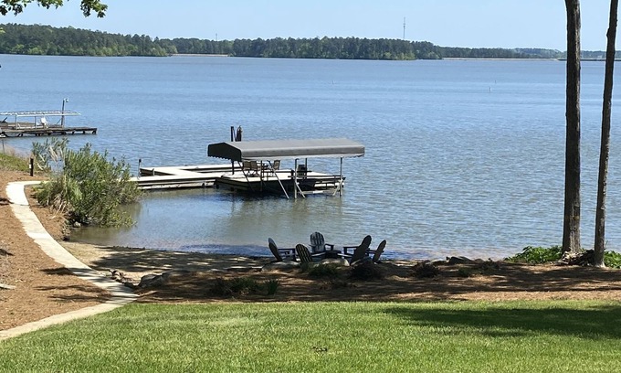 Lake Oconee House | Long lake views. Sandy, shallow beach great for kids!