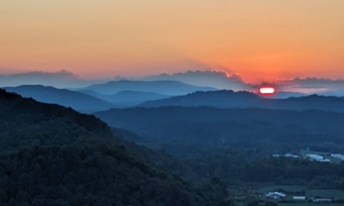 Upper Peachtree Ski Chalet | Long Range Mountain & Valley Views from this Beautiful Chalet