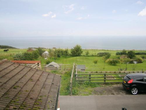 Hinderwell House | Long Row