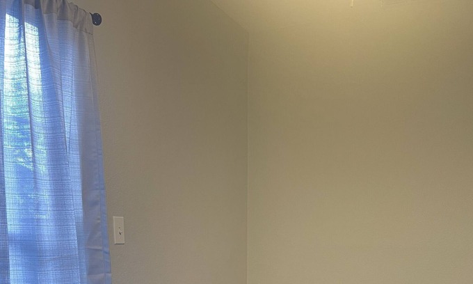 Harlingen House | Look out! It's a downtown home!