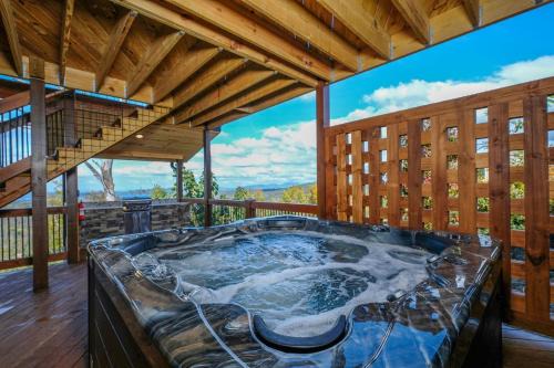 Chalet Village North Villa | Looking Glass