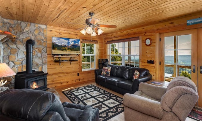 Boone House | Lookout Place
