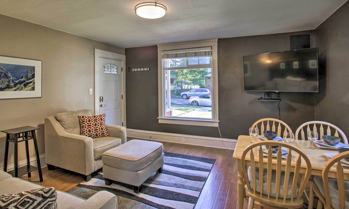 Garden District House | 'Lookout Tower’ Downtown Home: Walkable Location!