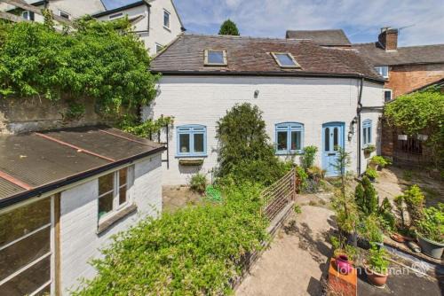 Ashbourne House | Lorash Cottage, Ashbourne