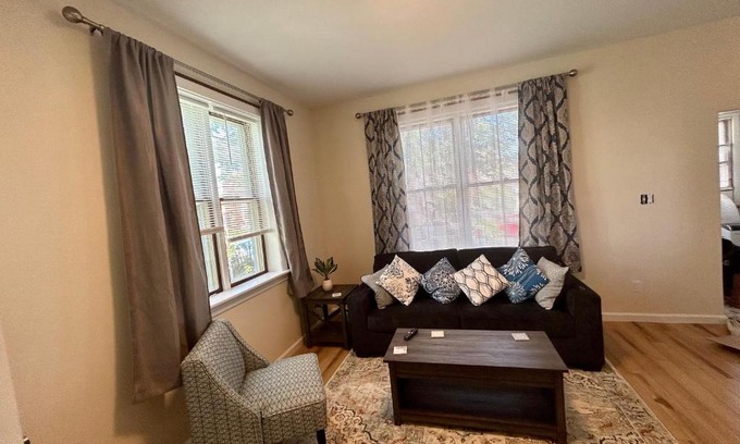 South Medford Apartment | Lord Medford Apartments