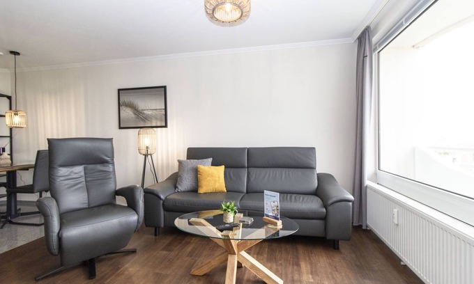 Duhnen Apartment | Lord Nelson App.604-40m² vacation apartment in Döse, close to the beach, swimming pool and sauna