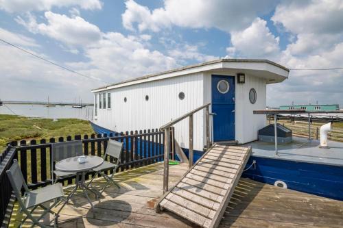 Layer Marney House | Lorna, Houseboat , West Mersea