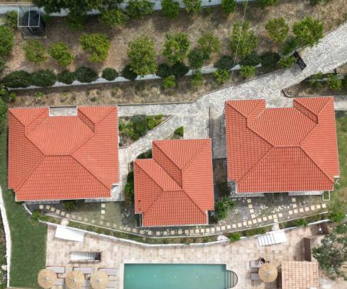 Mousata Apartment | Lorraine's Cottage Style Studios, shared swimming pool and bbq only for guests