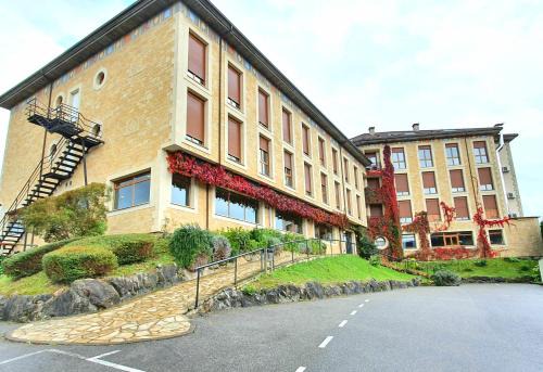 Arriondas Hotel | Los Acebos Arriondas