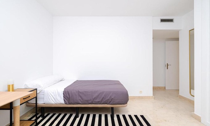Hortaleza Apartment | Los Castaños Design Apartments in Conde Orgaz Area