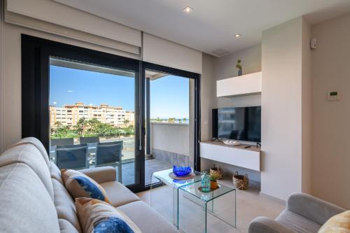Ayamonte Apartment | Los Flamencos by Ĥ - Playa de los Haraganes HLHF3203PE01