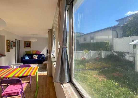 Losone Apartment | Losone garden e grande terrazza abitabile.