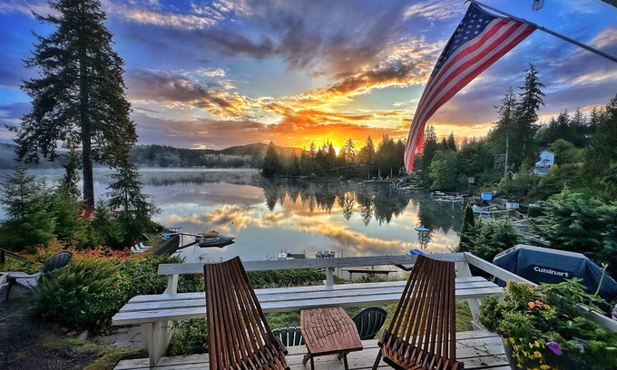 Shelton Cabin | Lost Lake Fishing Shack, a great place to make memories with friends & family!
