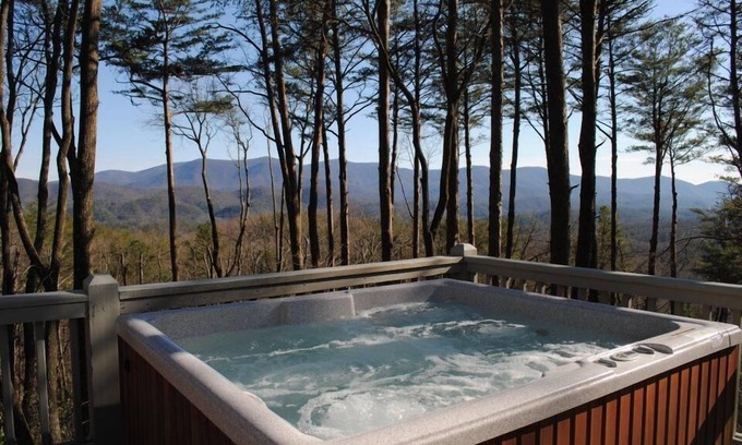 Blue Ridge Cabin | Loved by all-Incredible Views-Hot Tub-Pet Friendly-Close to Blue Ridge-Fireplace
