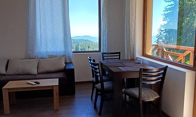 Pamporovo Apartment | Lovely 1-bedroom apartment in Pamporovo Pine hill-1