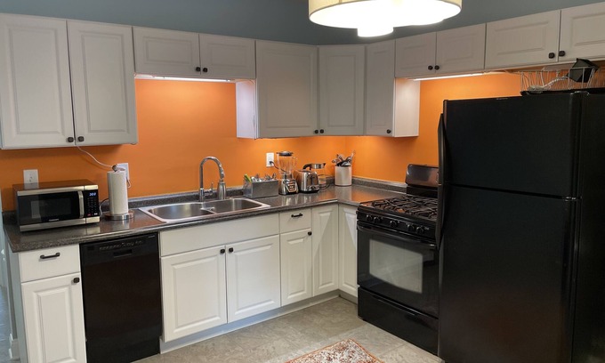 Central Northside Apartment | Lovely 1 BR in the Mexican War Streets