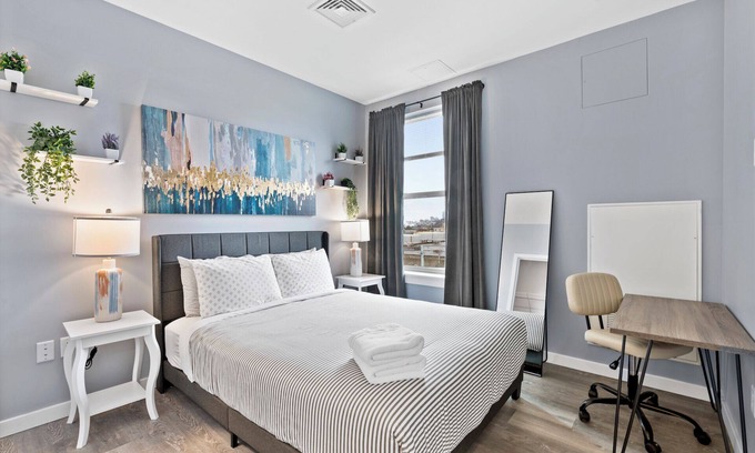 Everett Apartment | Lovely 1BR Near Encore Boston 9003