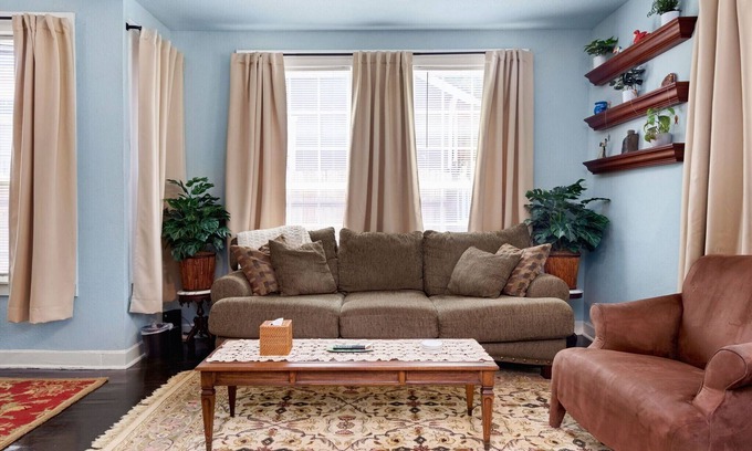 Beacon Hill Apartment | Lovely 2 Bdrm Apt close to Downtown & Ft Sam