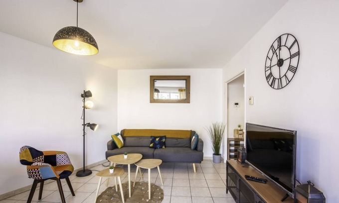 Centre Ville Rive Gauche Apartment | Lovely 2-Bed Apartment in Rouen