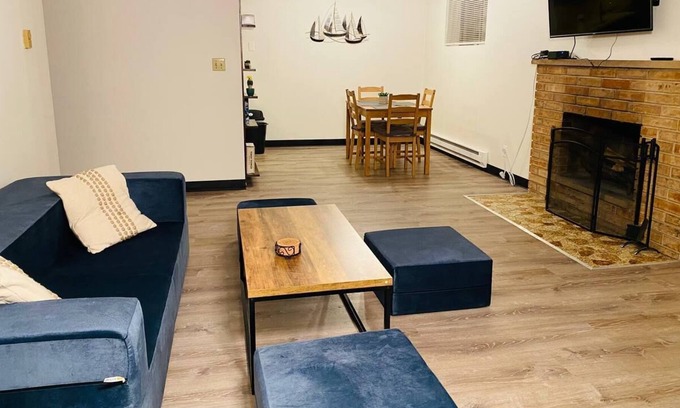 West Woodland Condo | Lovely 2-bedroom condo with fireplace and patio