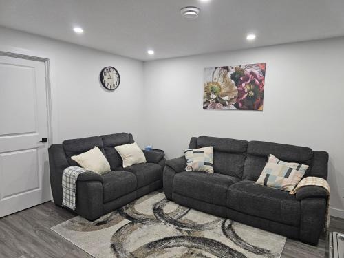 Northwest Calgary Apartment | Lovely 2 Bedroom Suite in Calgary