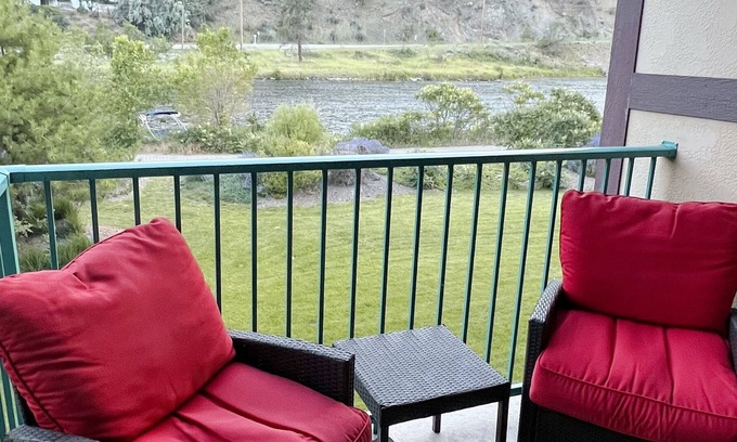 Okanagan-Similkameen Apartment | Lovely 3-bedroom Condo in the heart of Okanagan Falls