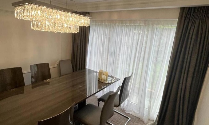 Borehamwood House | Lovely 3 bedroom house in Borehamwood .