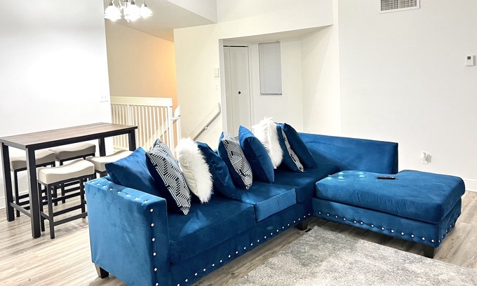 Plantation Apartment | Lovely and Peaceful Apt in the Heart of the City