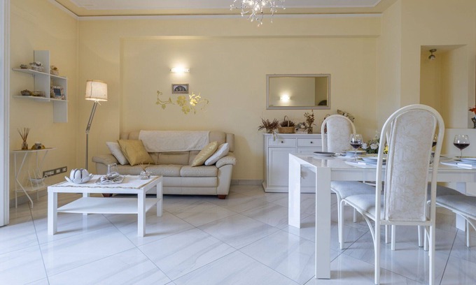 Macchino Apartment | Lovely apartment for 6 guests with A/C, WIFI, TV, terrace and pets allowed