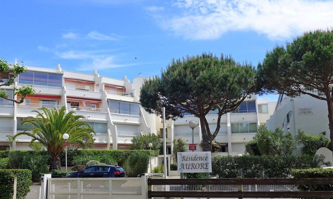 La Petite Motte Apartment | Lovely apartment for 6 guests with WIFI, TV, terrace and pets allowed