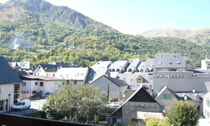 Saint-Lary-Soulan Apartment | Lovely apartment in village center private park Wifi - great comfort mountain view