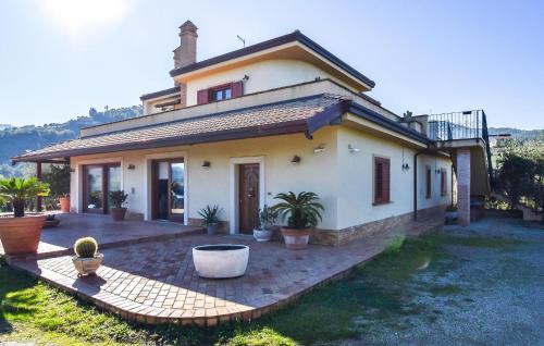 Corigliano Calabro Apartment | Lovely Apartment In Corigliano-Rossano