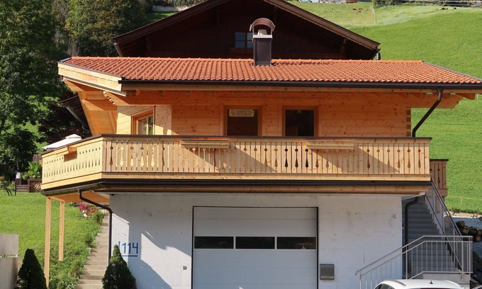 Niederau Apartment | Lovely apartment for 10 people with WIFI, TV, terrace and parking