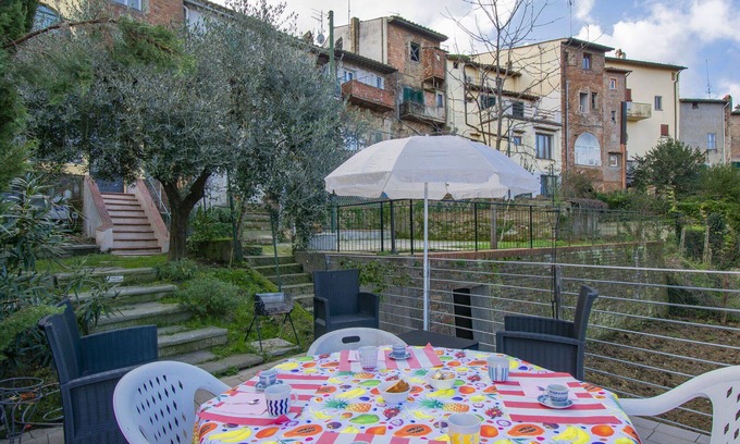 San Miniato Apartment | Lovely apartment for 4 guests with WIFI, A/C, TV and pets allowed