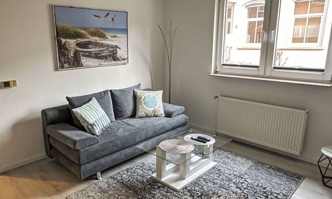 Eldena Apartment | Lovely apartment for 3 guests with WIFI, TV and parking