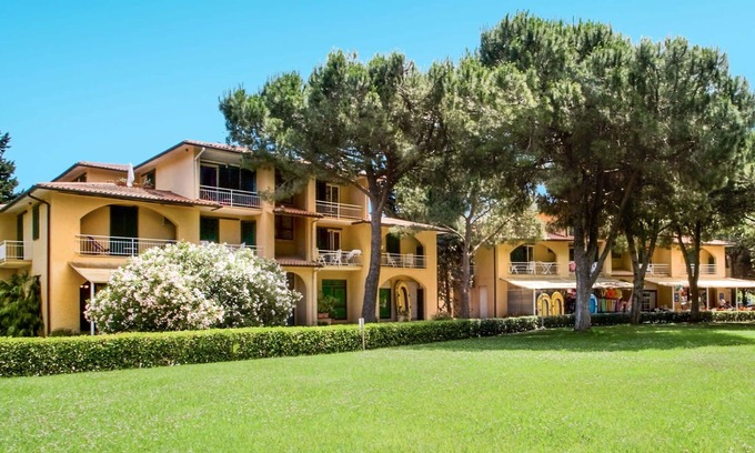 Lacona Apartment | Lovely apartment for 4 guests with A/C, WIFI, TV, balcony and parking