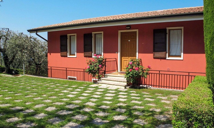 Frader Apartment | Lovely apartment for 6 guests with WIFI, pool, TV, terrace and parking