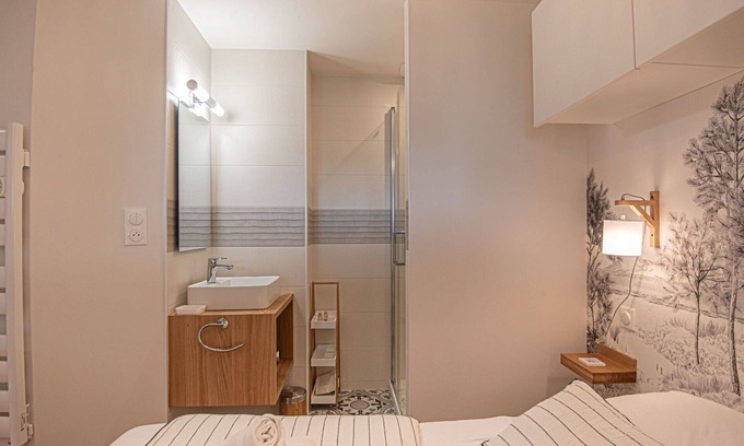 Carnac Apartment | Lovely apartment for 2 people with WIFI, TV, balcony and parking