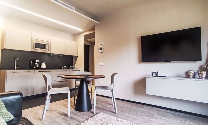 Arco Apartment | Lovely apartment for 3 people with A/C, WIFI, TV, patio and parking