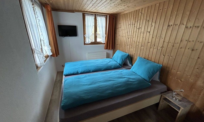 Zweisimmen Nr Gstaad Apartment | Lovely apartment for 4 guests with WIFI and balcony